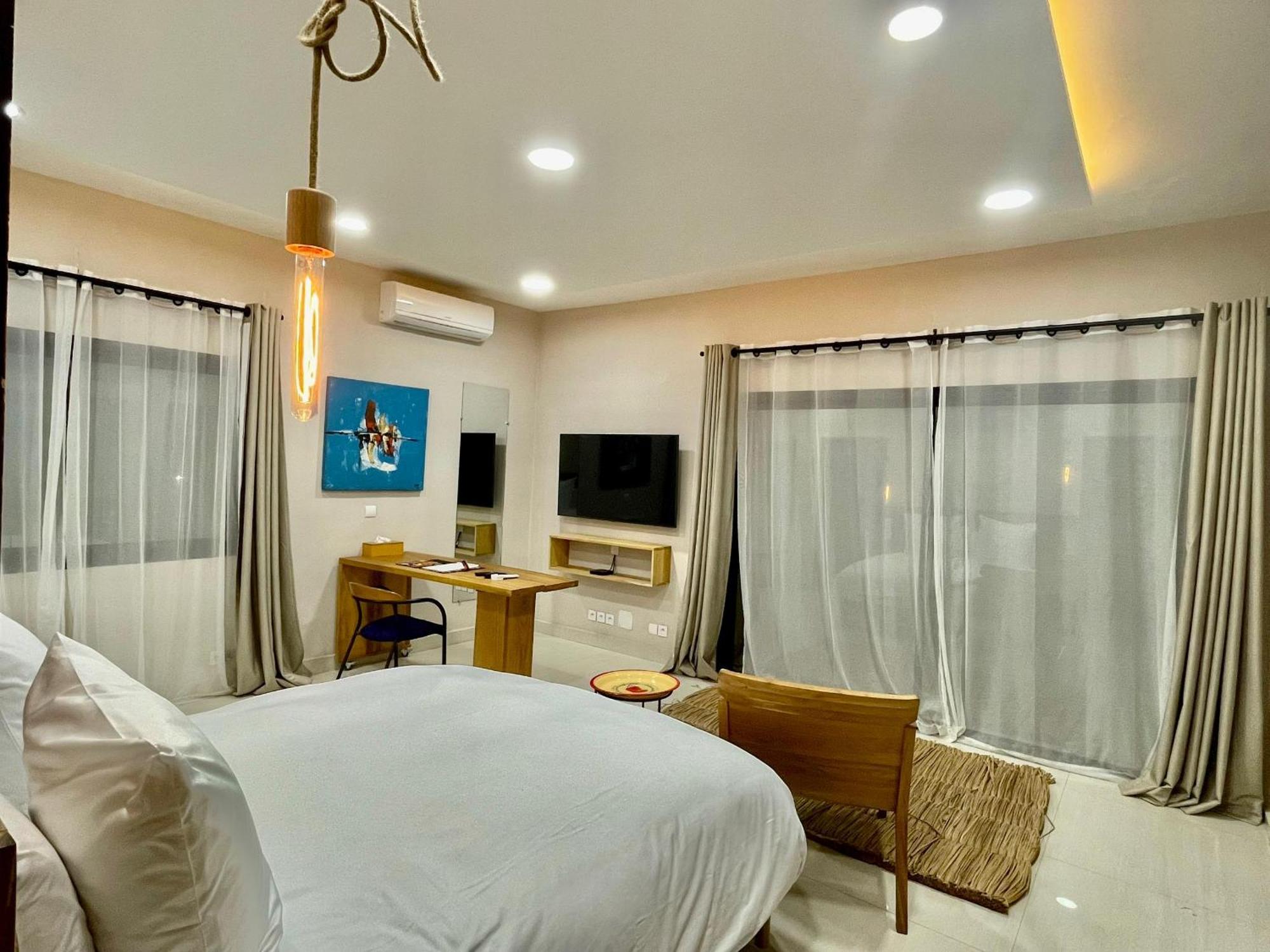 Le Kentia Hotel Lome Luaran gambar