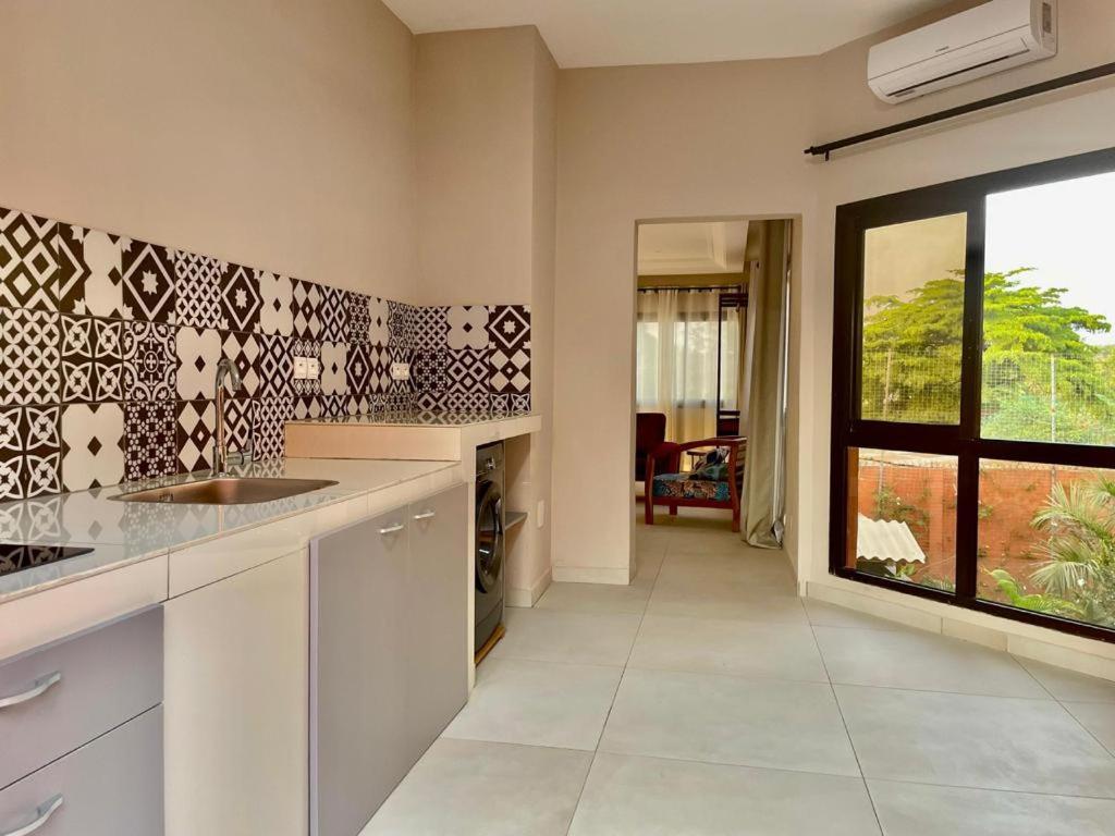 Le Kentia Hotel Lome Luaran gambar