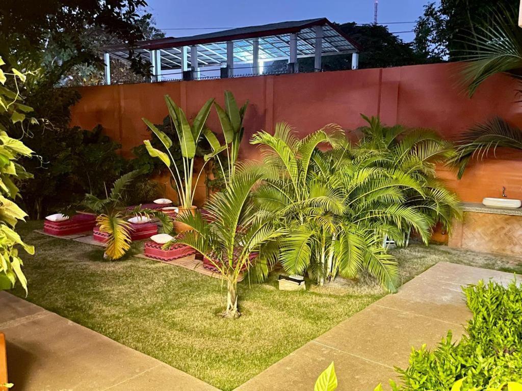 Le Kentia Hotel Lome Luaran gambar