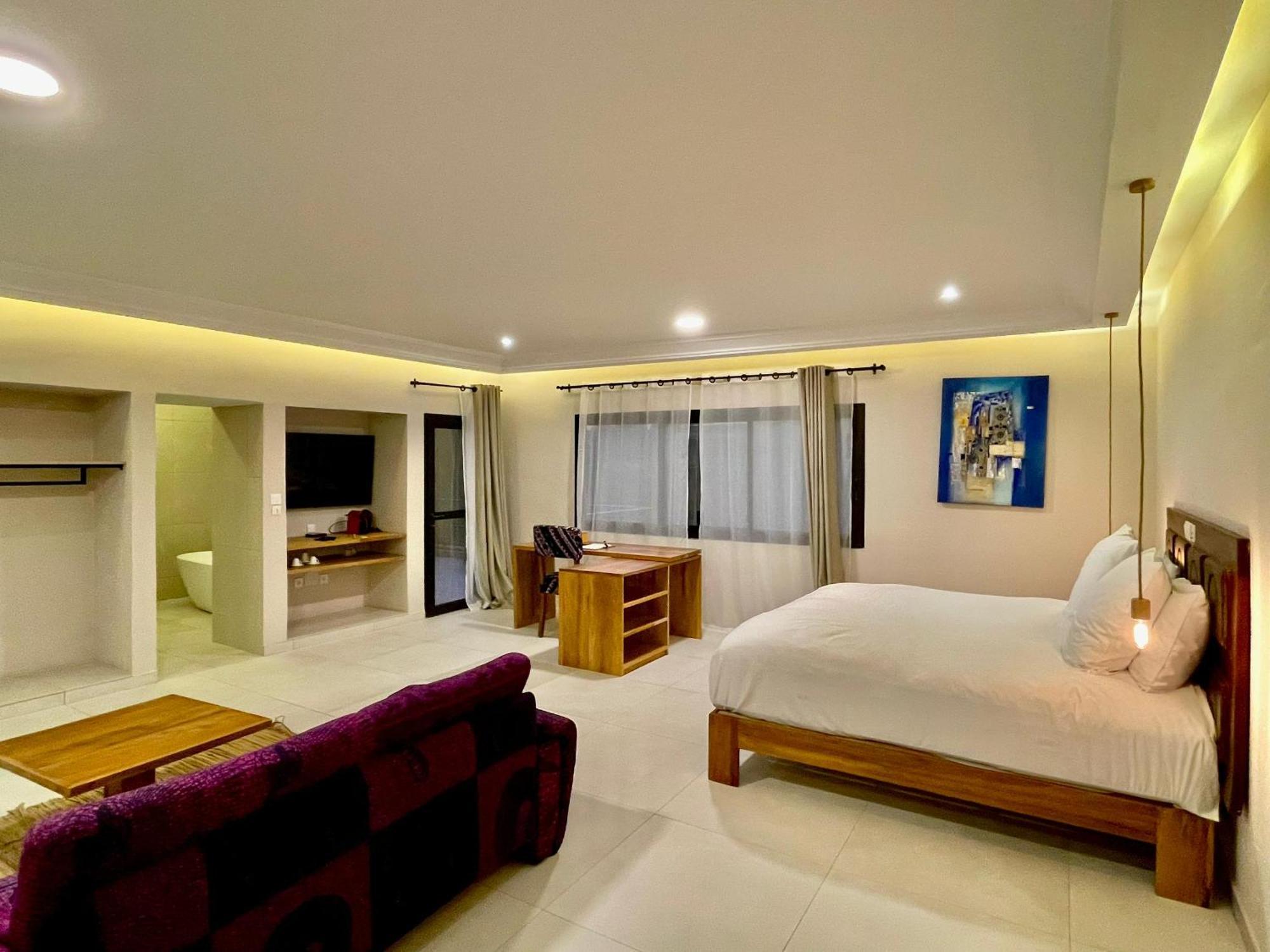 Le Kentia Hotel Lome Luaran gambar
